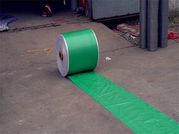 内蒙古园林工程绿化防寒布-冬季施工苗木防寒定制无纺布生产厂家